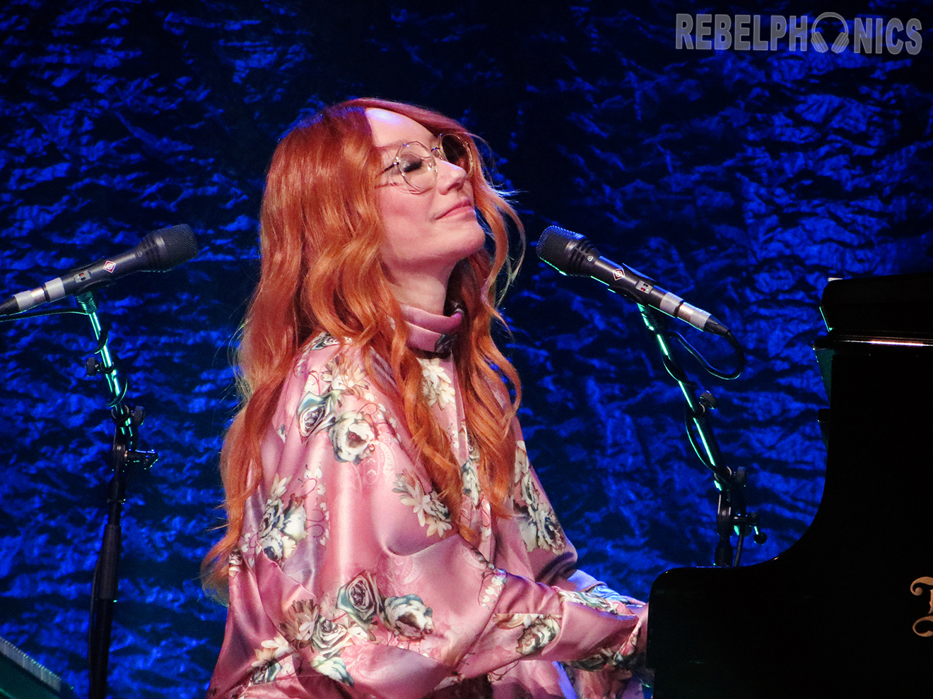 Tori Amos playing piano in Los Angeles