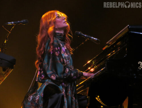 Tori Amos Plays Piano at the Kings Theatre in Brooklyn