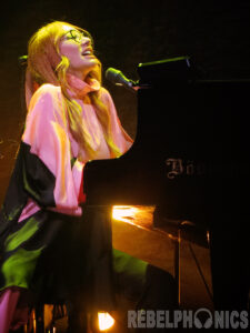 Photo by Annie Govekar for Rebelphonics.com Tori Amos performs at the Beacon Theatre in New York City. 6/29/23