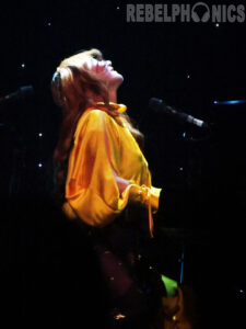 Photo by Annie Govekar for Rebelphonics.com Tori Amos performs at the Beacon Theatre in New York City. 6/28/23