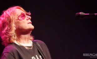 Emily Saliers of the Indigo Girls. Photo by Annie Marie Govekar