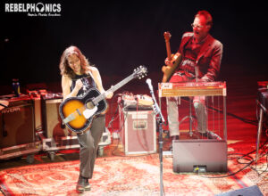 Ani DiFranco - Ryman Auditorium - Nashville, TN. 5/1/26 Photo by Annie Marie Govekar @anniemgo